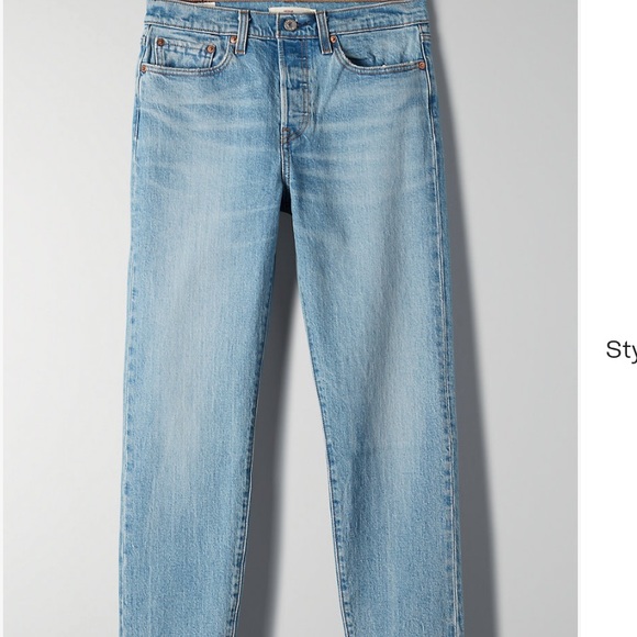 Aritzia x Levi’s Wedgie Icon Jeans - Picture 6 of 8